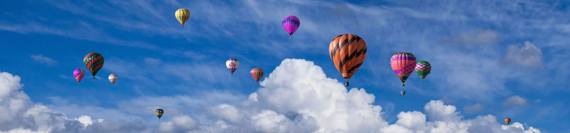 贪玩蓝月qq交流群